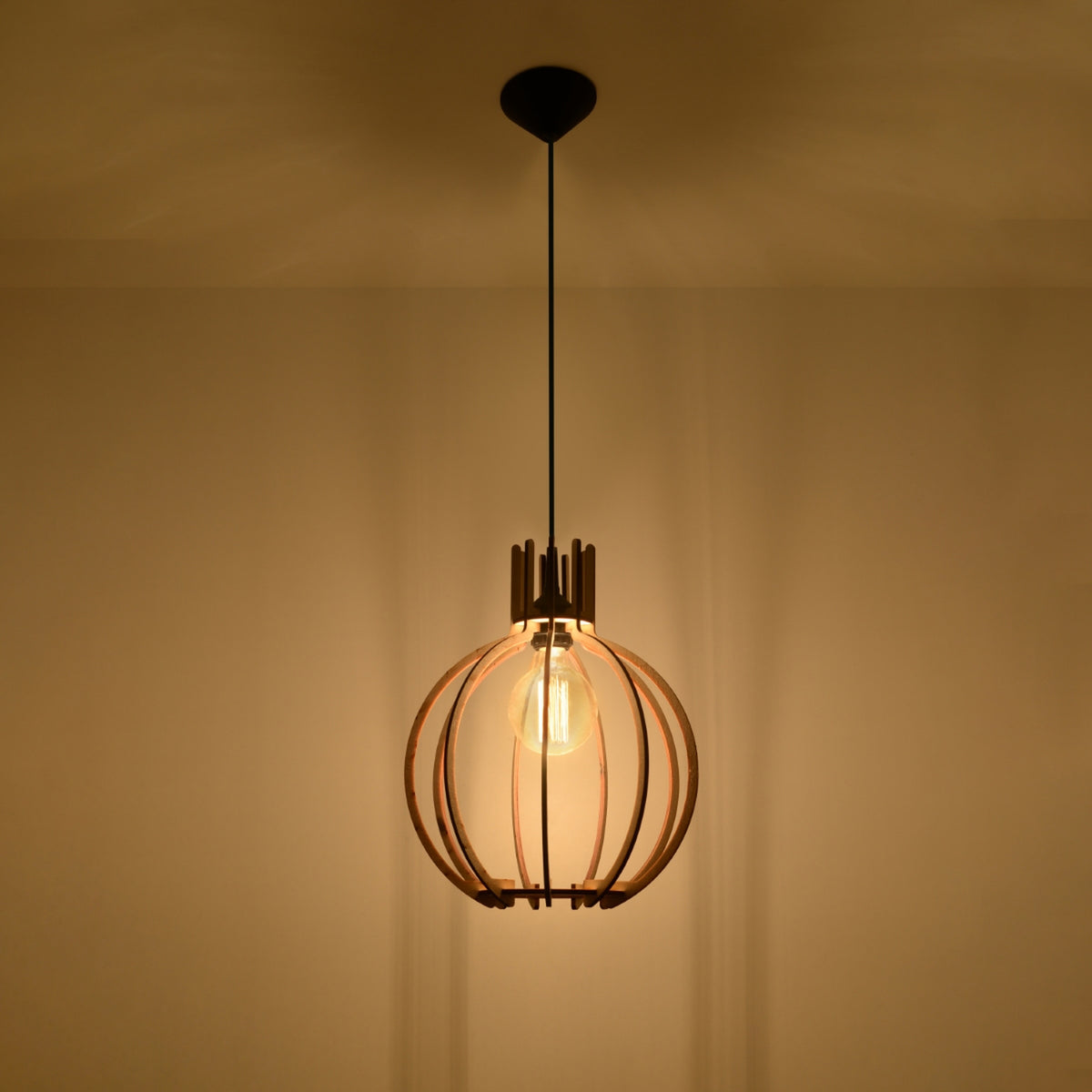 Arancia Pendant Light – Natural wood, view 3