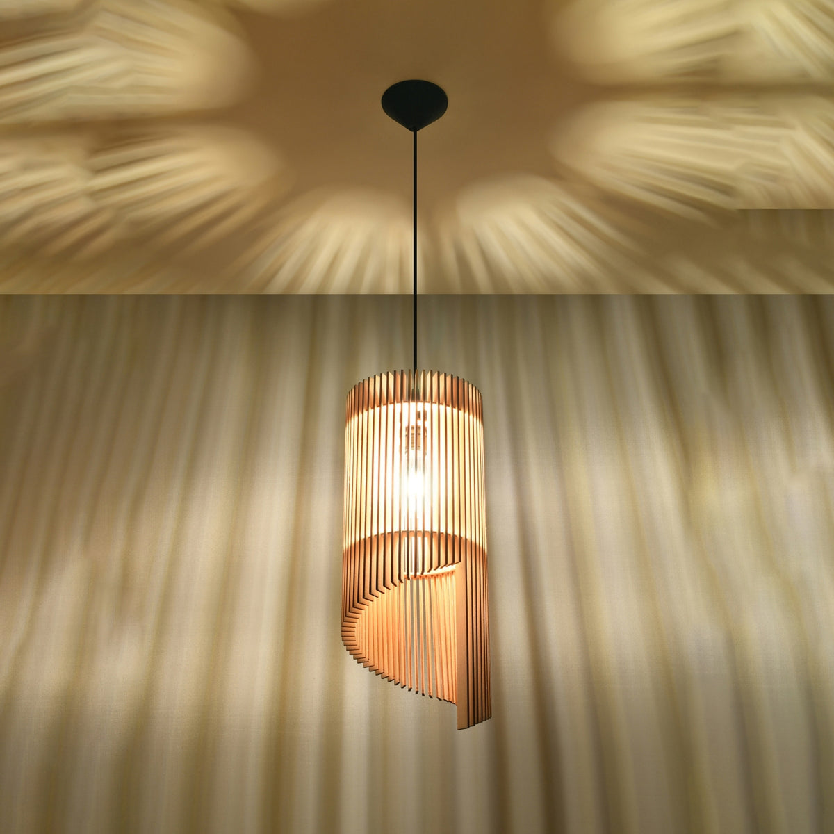 Alexia Pendant Light – Natural wood, view 3