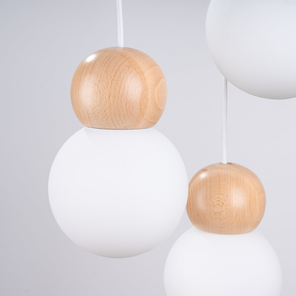 Pekka 3P Pendant Light – White / Natural wood, view 7
