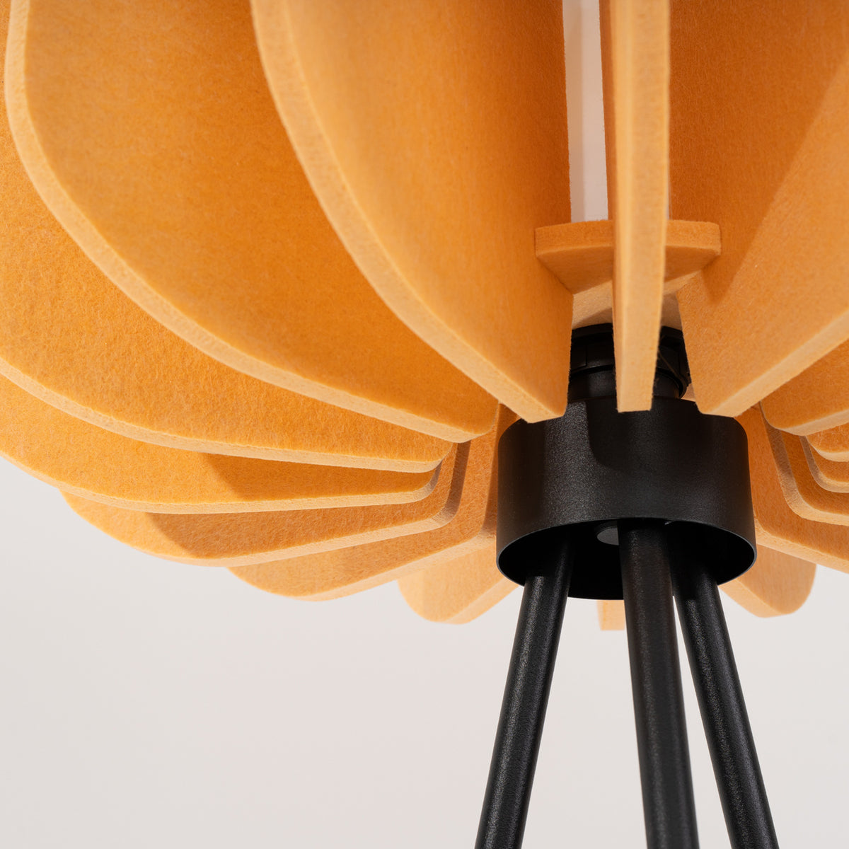Mula 45 Floor Lamp – Yellow / Black, view 23