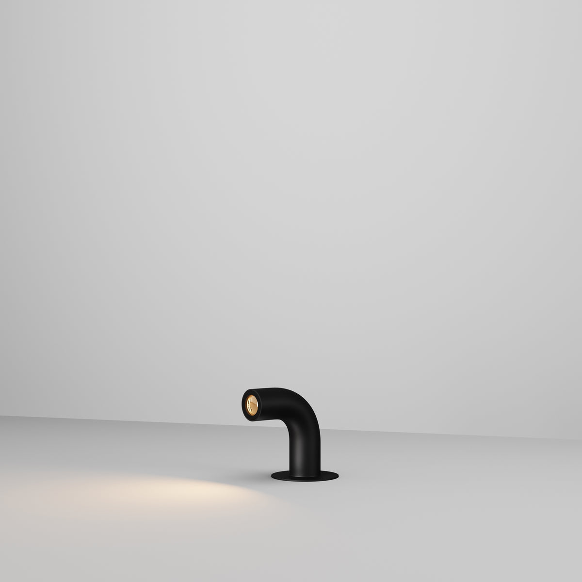 Sleek graphite outdoor wall light – product view