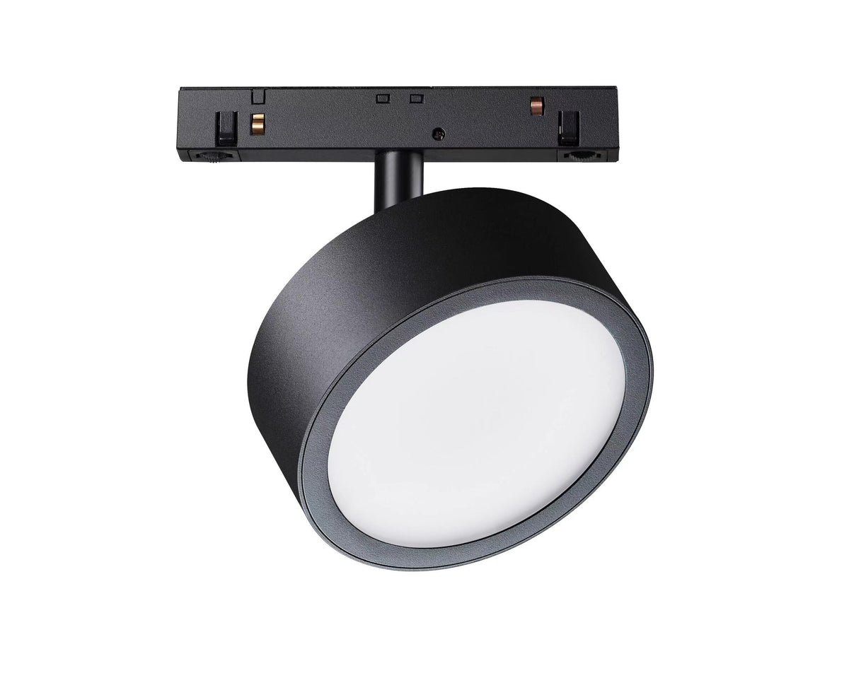 Rado LED Exility magnetic track light by Maytoni